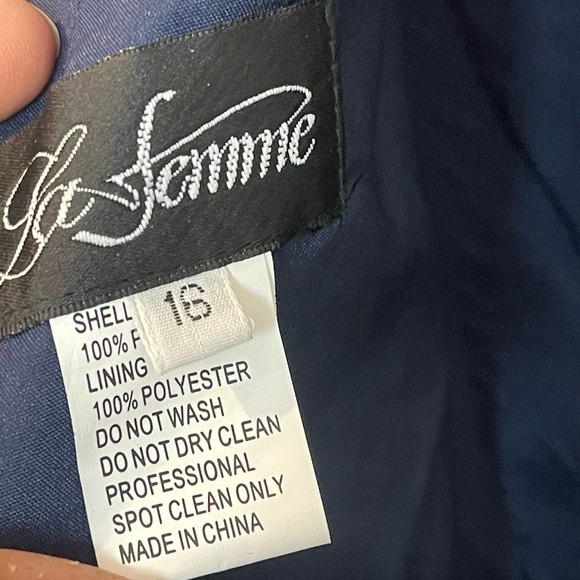 New La Femme Navy Blue Beaded Column Gown Women's Size 16 - Picture 5 of 14